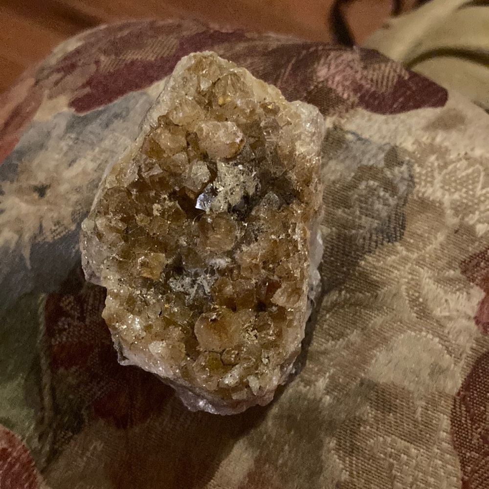 Yellow/white crystal